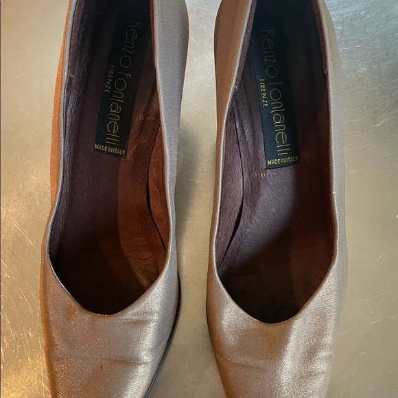 Renzo Fontanelli - Firenze Pumps - Size 7.5 - Picture 2 of 4